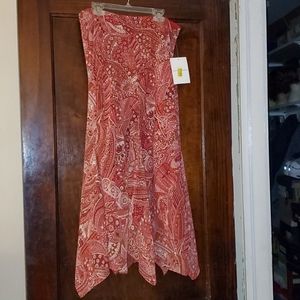 New asymmetrical skirt